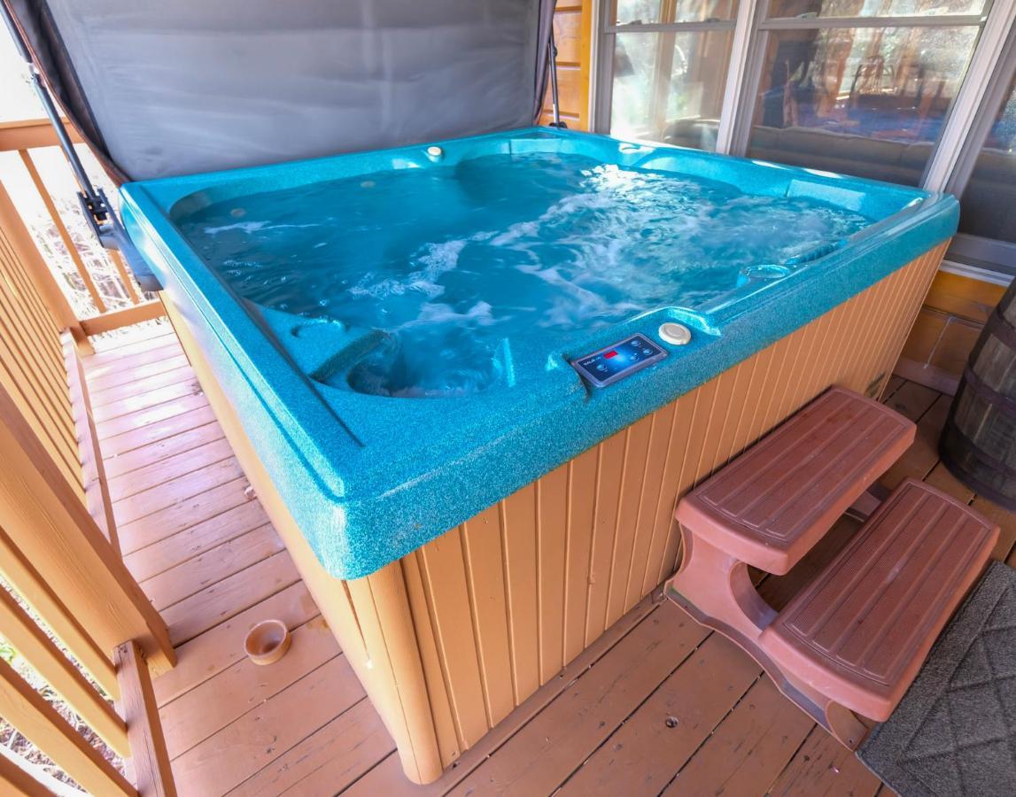 Lazy Bear Lodge Gatlinburg Ngoại thất bức ảnh