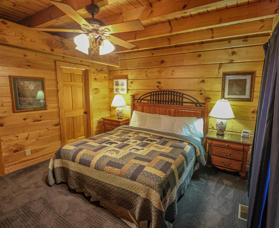 Lazy Bear Lodge Gatlinburg Ngoại thất bức ảnh